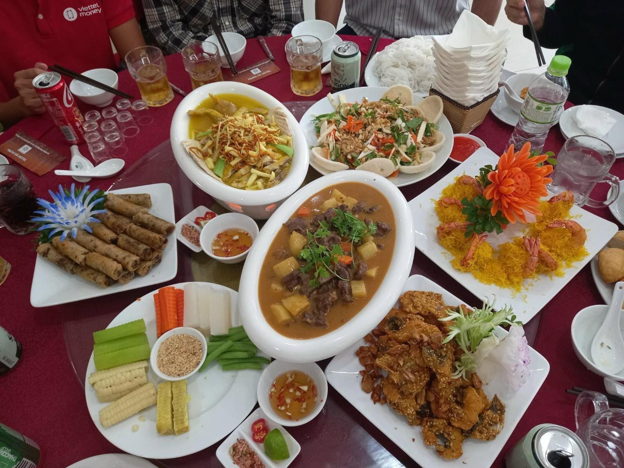 Ngan Ha Hotel Dai Tiet Екстериор снимка
