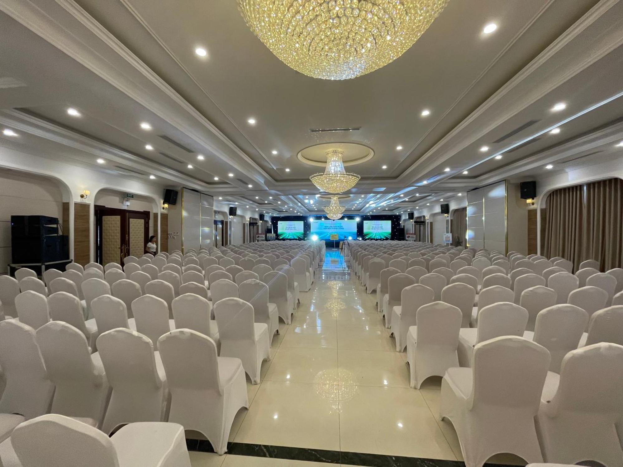 Ngan Ha Hotel Dai Tiet Екстериор снимка